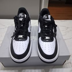 Like New Nike Air Force 1