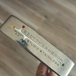 Scotty Cameron Studio Newport 2.5