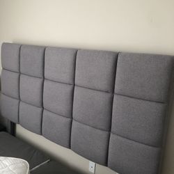 King bed and box Springs 