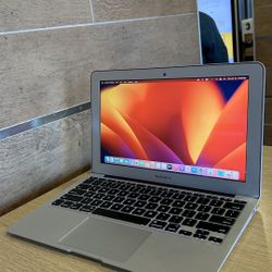 MacBook Air 11” i5/4GB/128GB SSD $180 