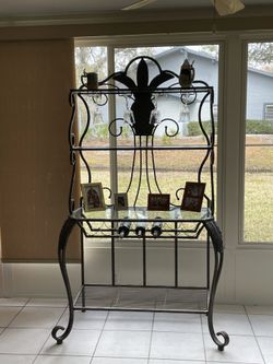 Cabinet/ Wine Rack