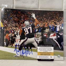 Rob Gronkowski Signed Autographed 8x10 Patriots Super Bowl Champs Photo With COA