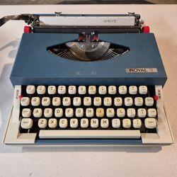 Compact Typewriter