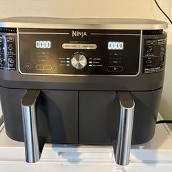 Ninja dual zone air fryer/convection oven