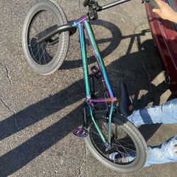 BMX BIKE