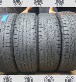 225 65 17 GoodYear Set of 4 Used Just Like New