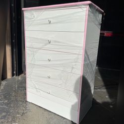 5 Drawer Dresser 