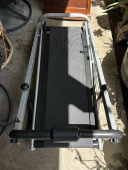 Foldable Non-Electric Treadmill