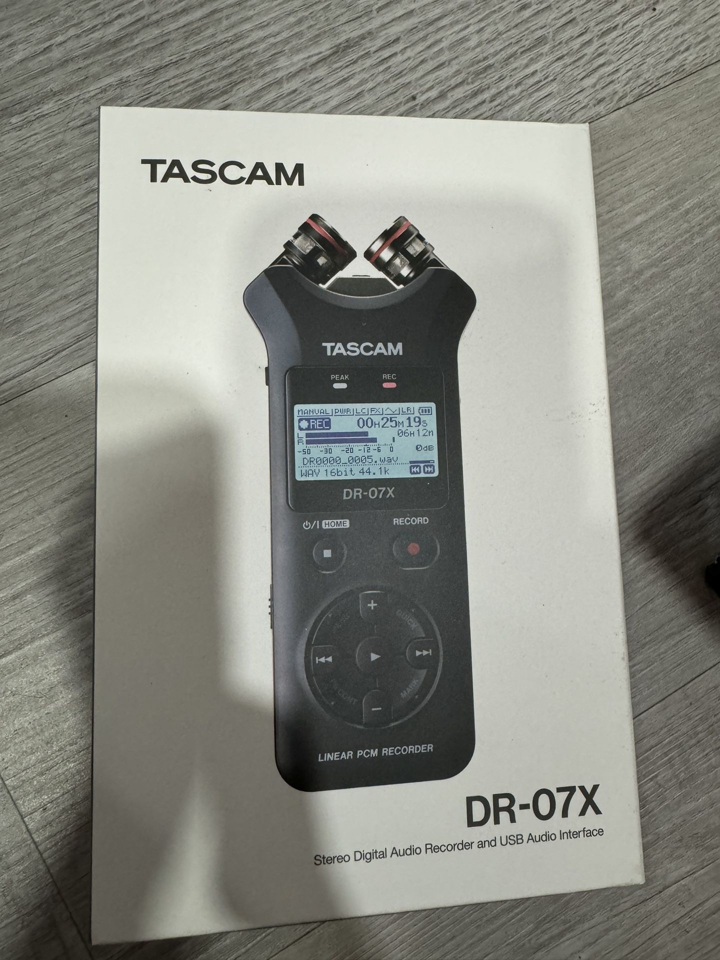 Tascam DR 07X Stereo Handheld Digital Audio Portable Recorder and USB Audio Interface, Pro Field, AV, Music, Dictation Recorder