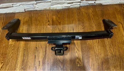 U-Haul Custom-Fitted Hitch Kit Nissan Murano