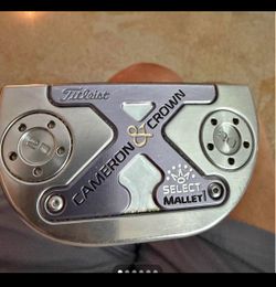 Titleist Scotty Cameron Crown Select Mallet 1 Putter.
