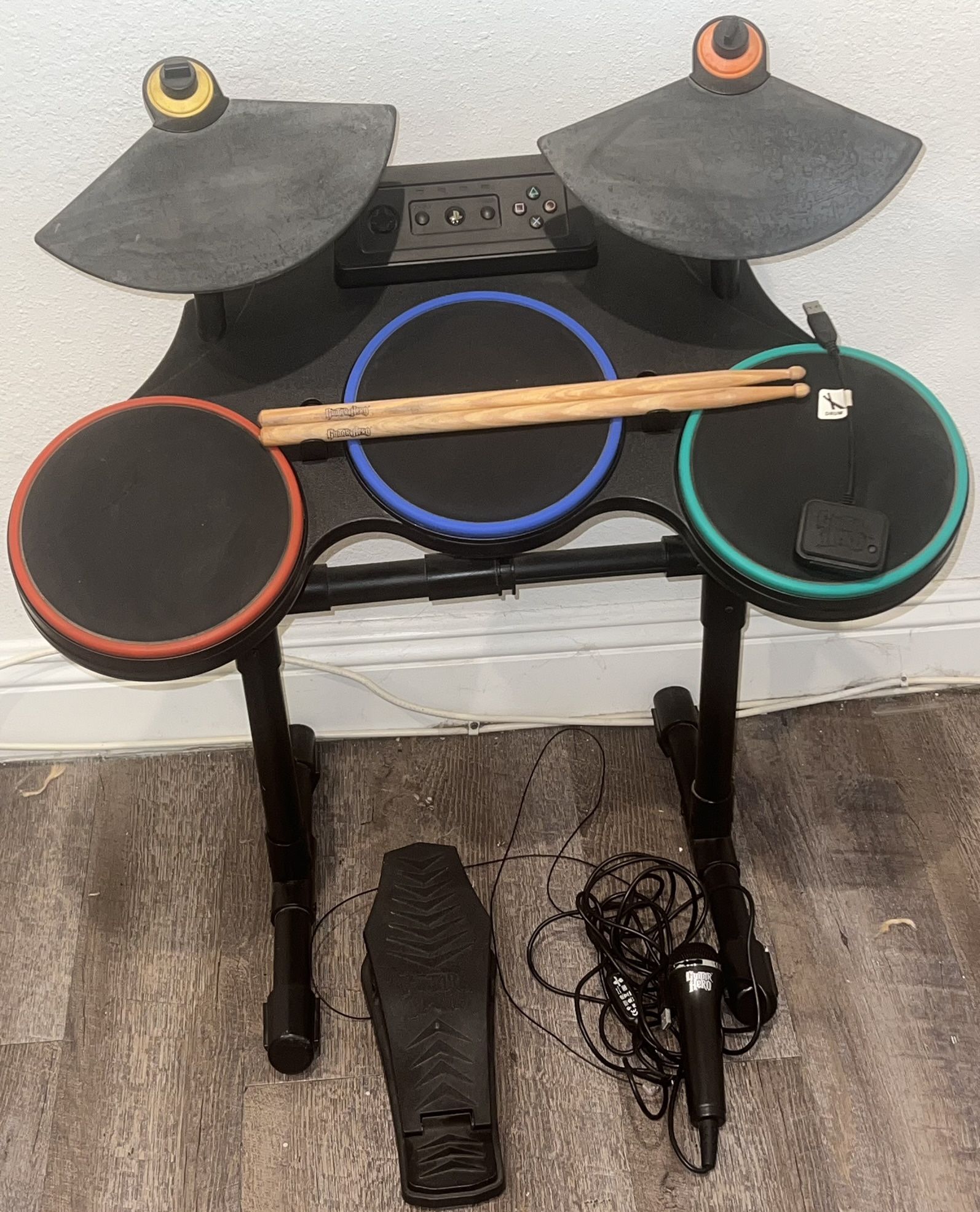 Sony PS3 Guitar Hero DRUM KIT SET Complete + Microphone Tested Working
