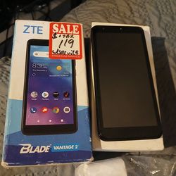 ZTE Blade Vantage 2 Cell phone