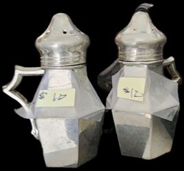 Variety Of Vintage Salt & Pepper Shakers,  Tulare 