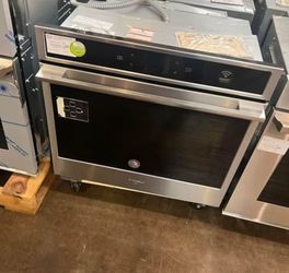 Single Wall Oven Whirlpool 30 Inch wide