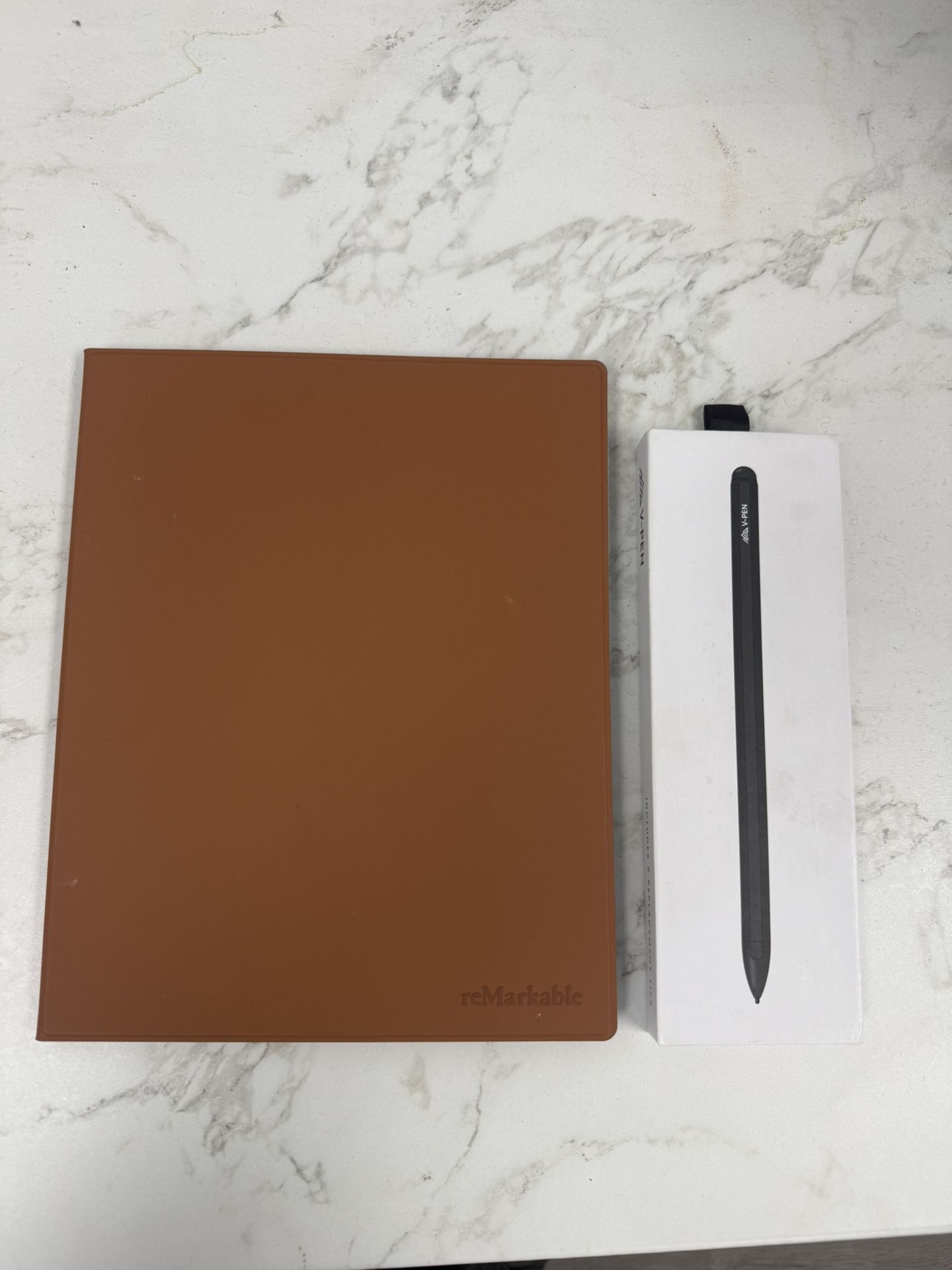reMarkable 2 With Keyboard Attachment and stylus