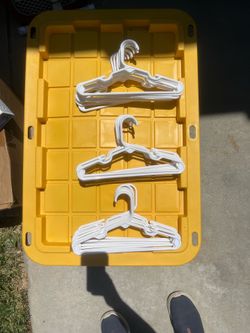 Kids Clean White Sturdy Plastic Hangers