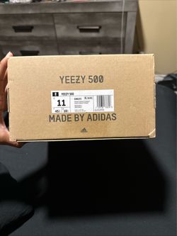 Yeezy 500s like brand new worn once