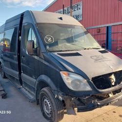 2012 Mercedes Benz 2500 Sprinter For Parts 