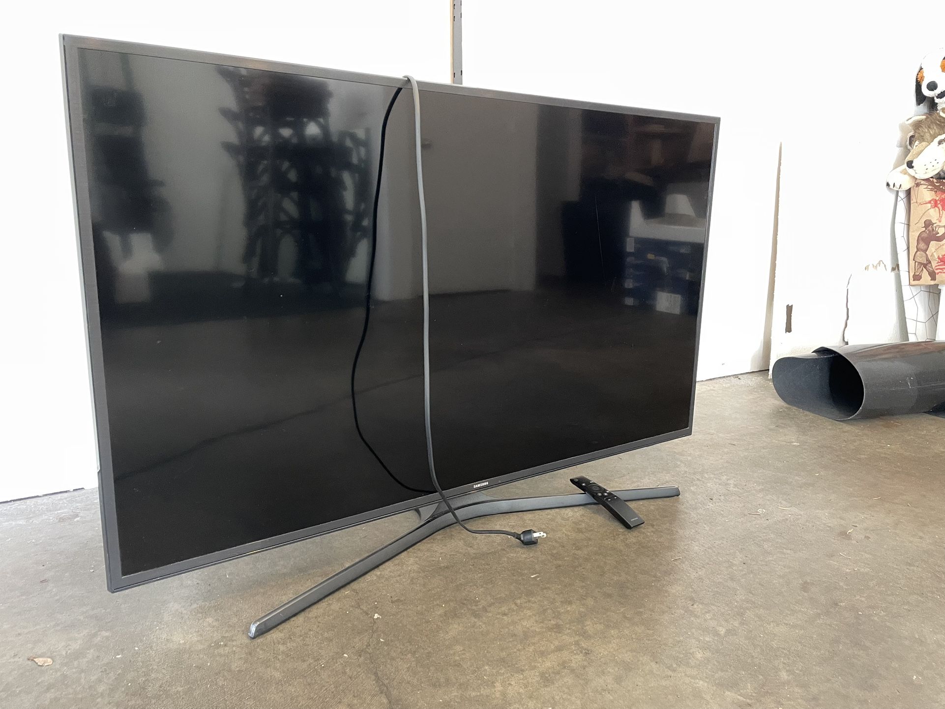 Samsung 50” TV (UN50KU6300F)
