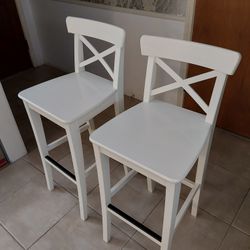 IKEA ROSENTORP Bar / Counter Stools – Set of 2
