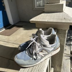 New Balances Men’s Size 12