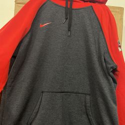 Nike Therma Hoodie