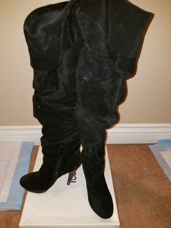 Bakers Boots ( Black Suede ) size 7 1/2 ** SHOES**