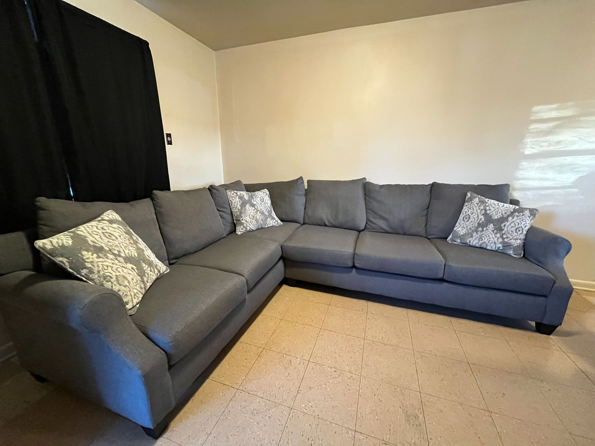 Sectional Sofa
