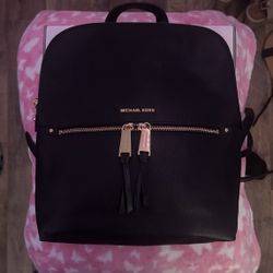 Michael Kors Rhea Zip Medium Slim Backpack 