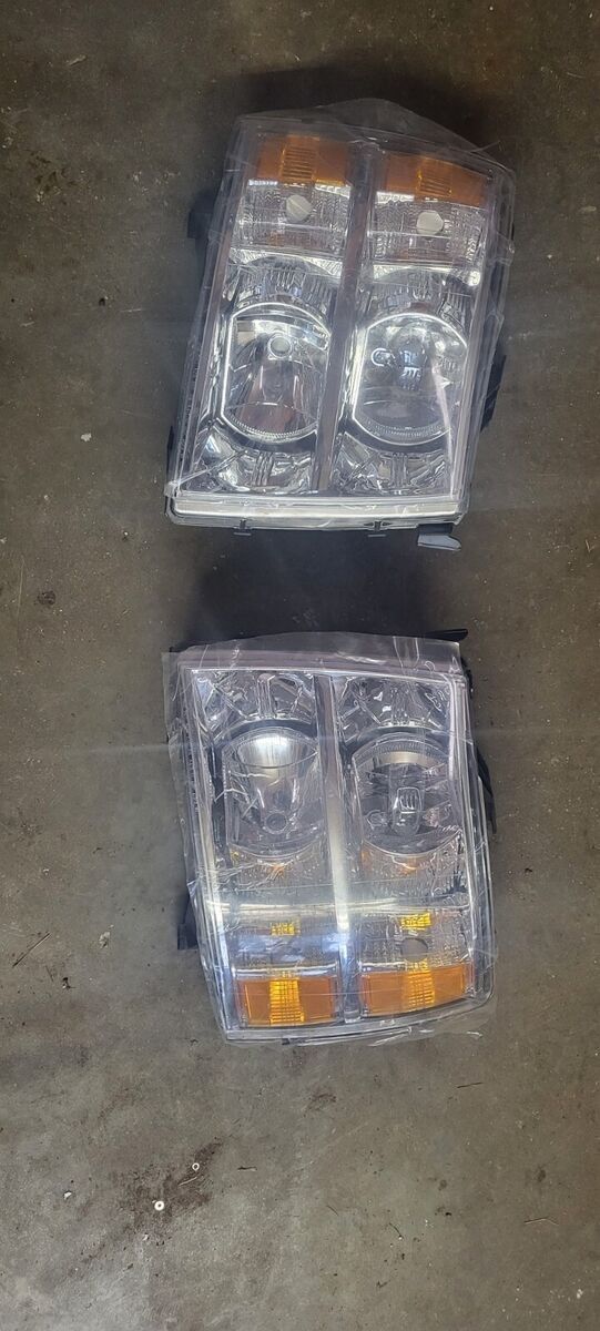 2007-2014 Silverado Headlights 