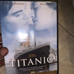 Titanic On DVDY