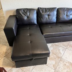 Black Sectional Sofa w/ Chaise Storage