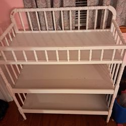 Changing Table For Baby With Shelves 
