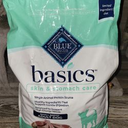 Dog Food By Blue Buffalo Skin & Stomach Care Small Breed 11 lbs