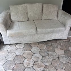 Free Sofa