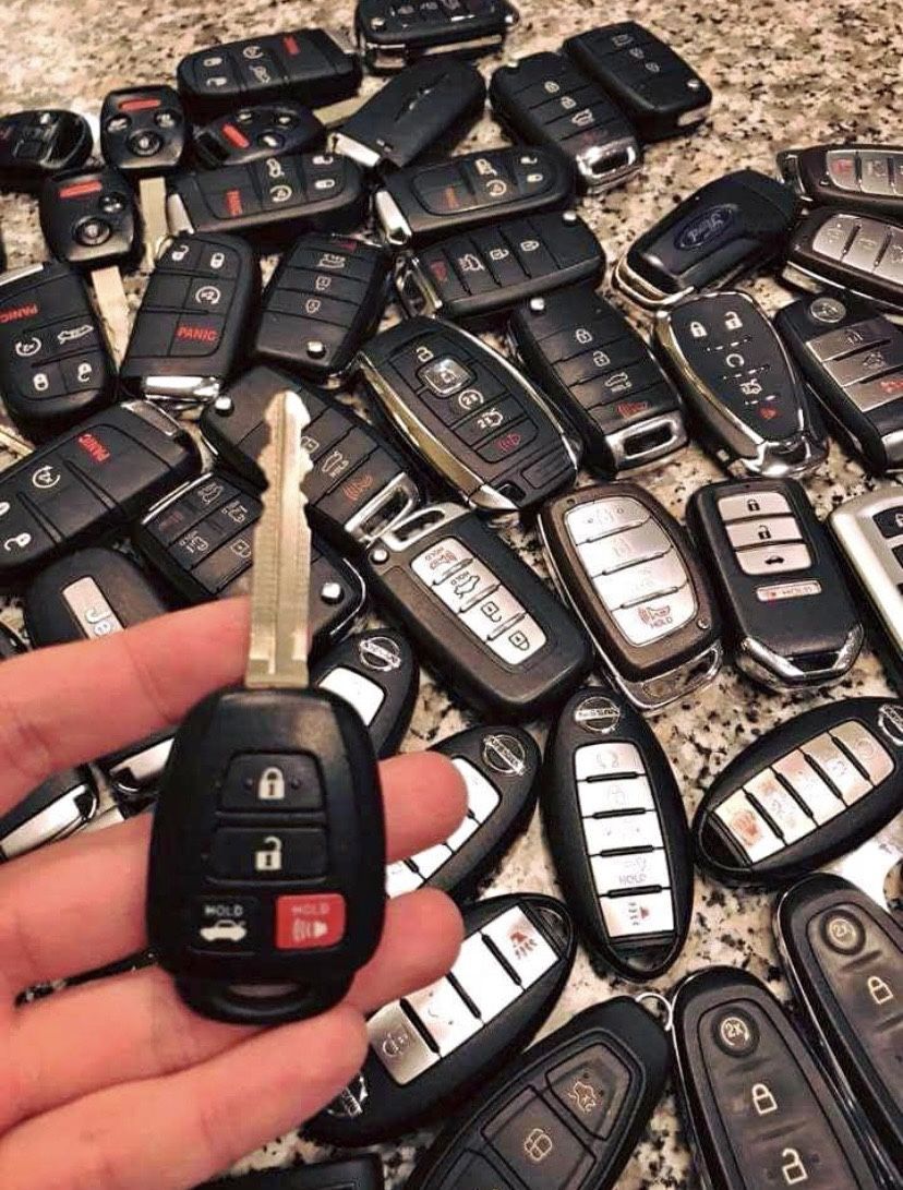 Car Keys, Remotes, Transponder Keys, Flip Keys, Smart Keys, Remote Start, Llaves, etc