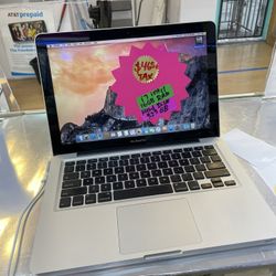 Macbook Pro i7 Intel 16gb RAM, 550 GB Hard Disk.