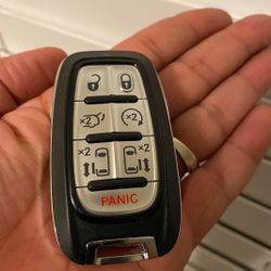 OEM New Chrysler Pacifica Remote Controllably Key Fob 