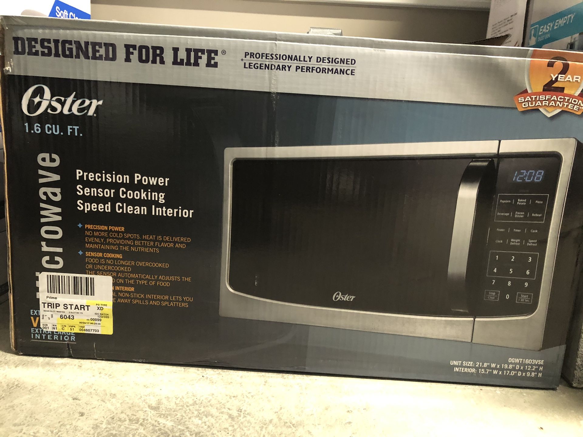 Oster microwave 1.6 cu. ft black