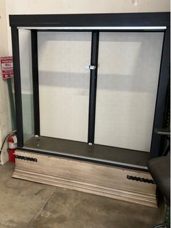 Display case