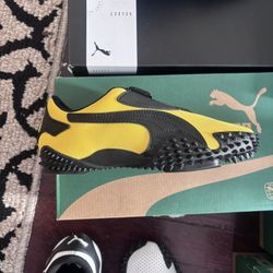 Puma Mostro Size 6 Womens