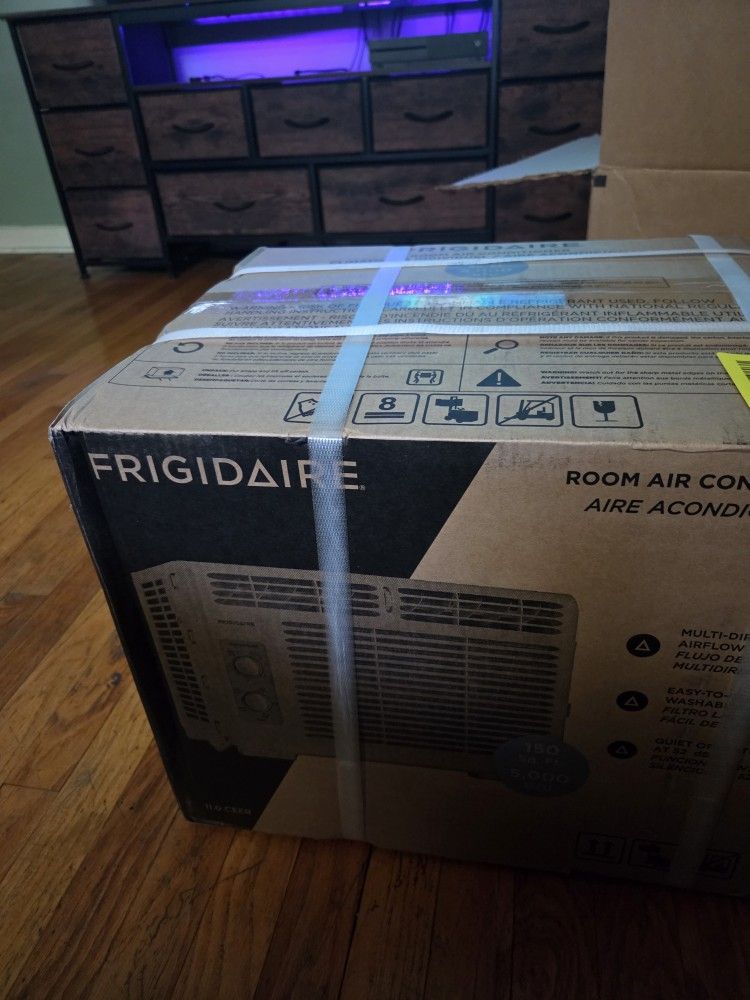 AIR CONDITIONER. BRAND NEW IN BOX.