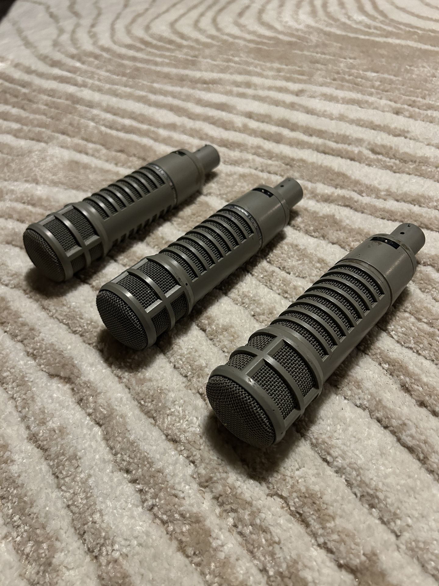 RE20 ElectroVoice Microphones / OBO