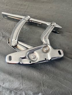New Chrome hood hinges for 70-72 impala