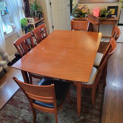 Dining Table With 6 Chairs and Leaf