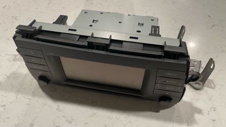 2012, 2013, 2014, 2015 Toyota Prius Radio Stereo Receiver Screen Display OEM