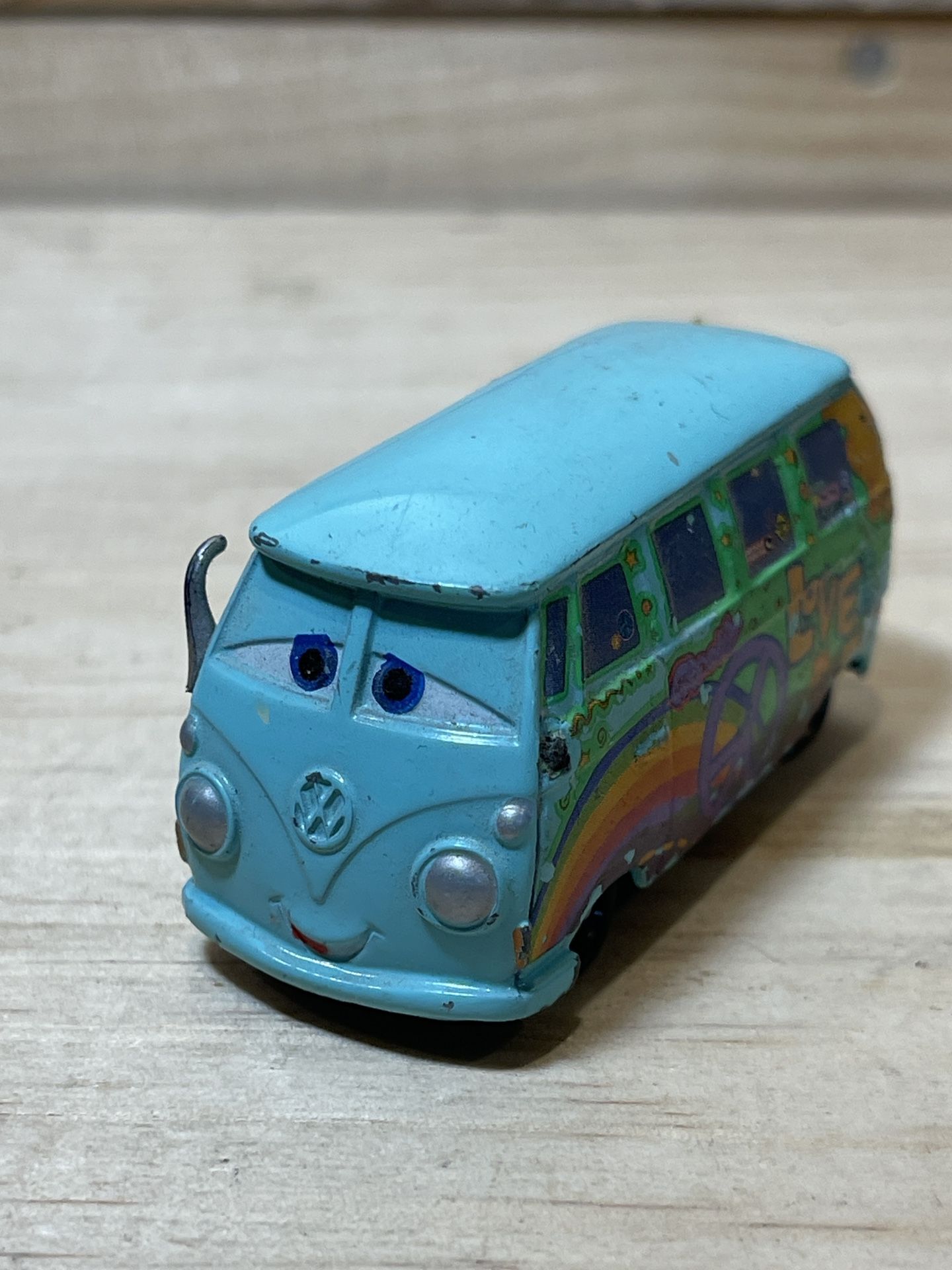 Disney Pixar Cars VW Bus Fillmore Volkswagen AG Groovy Love Flower Power Van