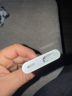 Apple Lightning to Digital AV Adapter