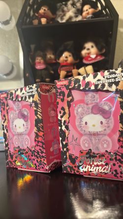 Hello kitty surprise box